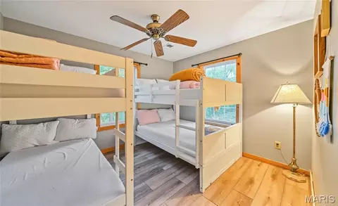 Bedroom - 21805 Torrent Dr, Devils Elbow, MO 65457 photo 7 of 7