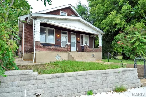 Exterior - 9129 S 9131 S Broadway St, Lemay, MO 63125 photo 1 of 11