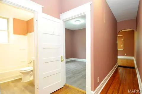 Entry Way - 9129 S 9131 S Broadway St, Lemay, MO 63125 photo 1 of 6