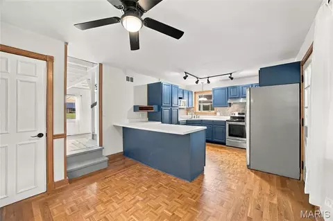 Kitchen - 1333 S Highway 19, Hermann, MO 65041 photo 1 of 3