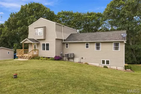 Exterior - 1333 S Highway 19, Hermann, MO 65041 photo 3 of 8