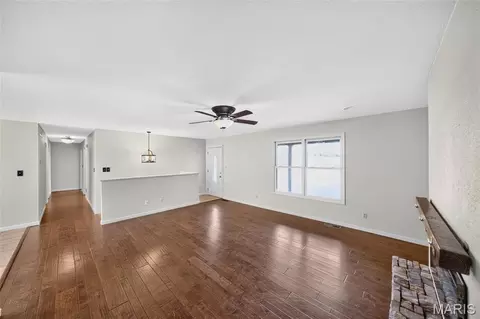 Living - 461 County Road 542, Jackson, MO 63755 photo 1 of 4