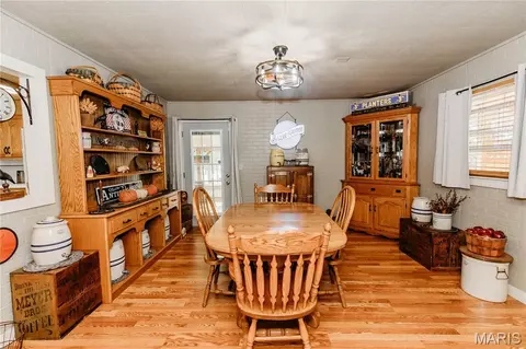 Dining - 103 Qc Ln, Dixon, MO 65459 photo 4 of 5
