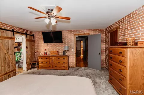 Bedroom - 103 Qc Ln, Dixon, MO 65459 photo 6 of 9