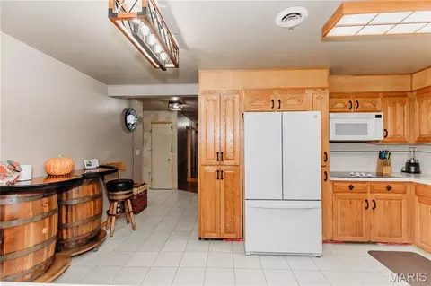 Kitchen - 103 Qc Ln, Dixon, MO 65459 photo 2 of 7