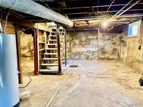 Other - 410 Pine St, Hannibal, MO 63401 photo 6 of 10