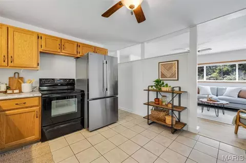 Kitchen - 4651 Skyview Dr, Arnold, MO 63010 photo 2 of 3