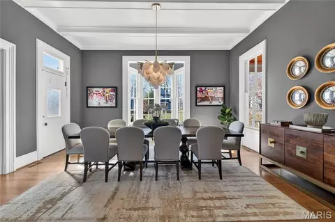 Dining - 306 E Jefferson Ave, Saint Louis, MO 63122 photo 3 of 4