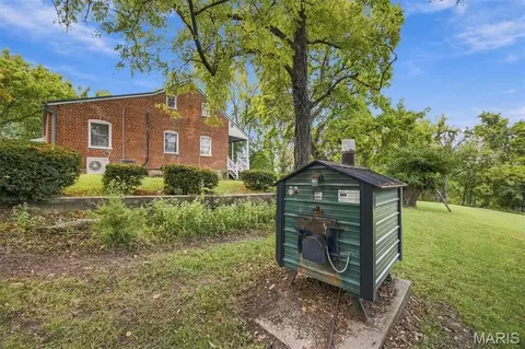 Exterior - 205 E 8th St, Hermann, MO 65041 photo 22 of 29