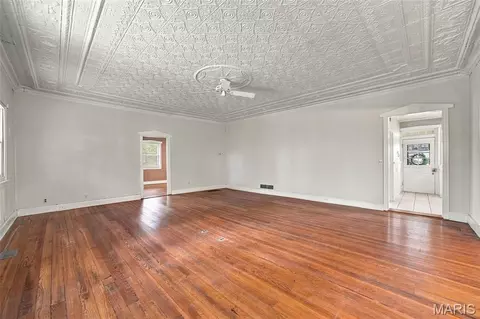 Living - 205 E 8th St, Hermann, MO 65041 photo 1 of 5