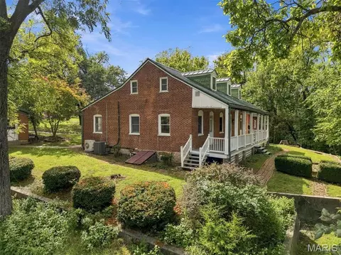 Exterior - 205 E 8th St, Hermann, MO 65041 photo 5 of 29