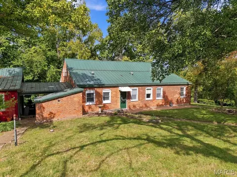 Exterior - 205 E 8th St, Hermann, MO 65041 photo 8 of 29