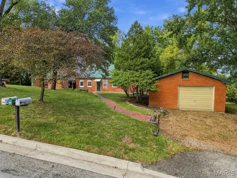 Exterior - 205 E 8th St, Hermann, MO 65041 photo 15 of 29