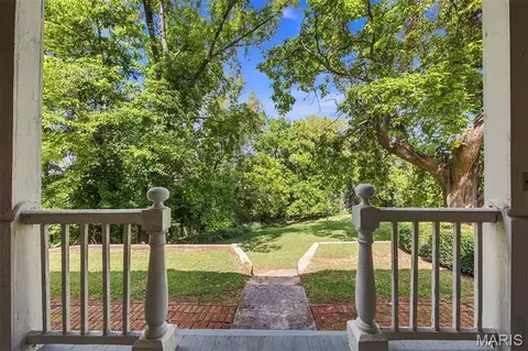 Exterior - 205 E 8th St, Hermann, MO 65041 photo 4 of 29
