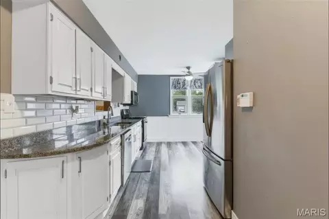 Kitchen - 6617 E Yorkshire Dr, Affton, MO 63123 photo 2 of 2