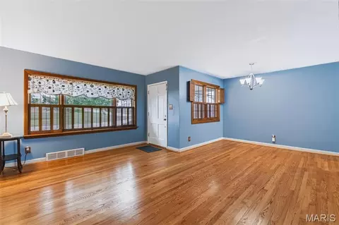 Living - 6617 E Yorkshire Dr, Affton, MO 63123 photo 1 of 6