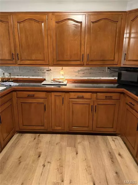 Kitchen - 803 Bradley Ln, Fulton, MO 65251 photo 3 of 6