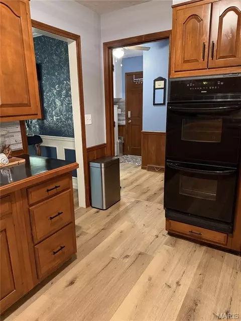Kitchen - 803 Bradley Ln, Fulton, MO 65251 photo 6 of 6