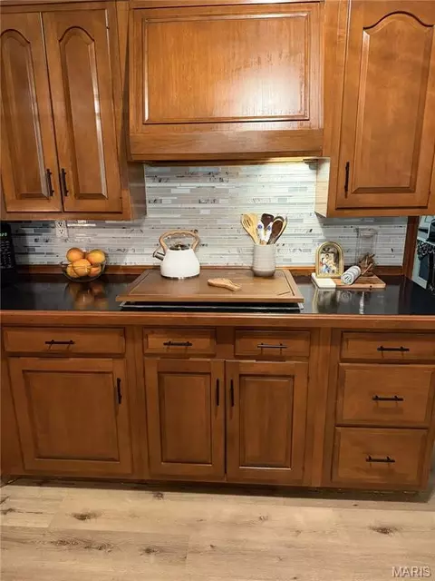 Kitchen - 803 Bradley Ln, Fulton, MO 65251 photo 5 of 6