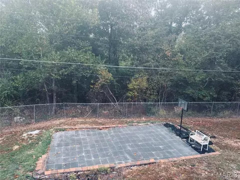 Exterior - 24370 Trolley Ln, Saint Robert, MO 65584 photo 1 of 3