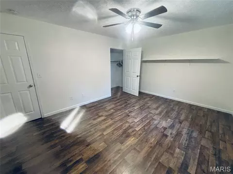 Bedroom - 24370 Trolley Ln, Saint Robert, MO 65584 photo 1 of 5