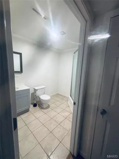 Bath - 24370 Trolley Ln, Saint Robert, MO 65584 photo 3 of 3