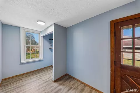 Entry Way - 509 E 4th North St, Mount Olive, IL 62069 photo 3 of 3