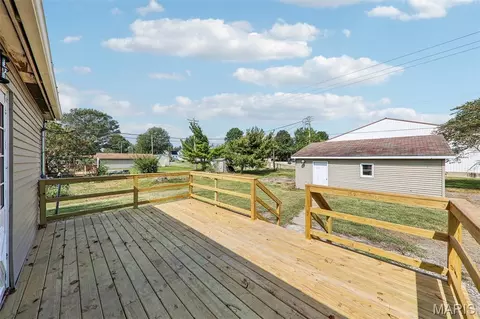 Exterior - 509 E 4th North St, Mount Olive, IL 62069 photo 1 of 6