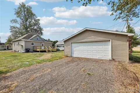 Other - 509 E 4th North St, Mount Olive, IL 62069 photo 9 of 9