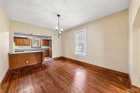 Dining - 509 E 4th North St, Mount Olive, IL 62069 photo 1 of 1
