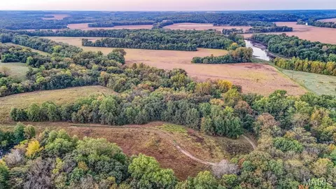 000 Sunny Side Ln, New London, MO 63459