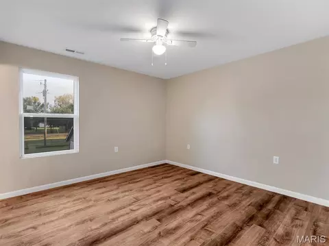 Bedroom - 609 S 2nd St, Pacific, MO 63069 photo 6 of 6
