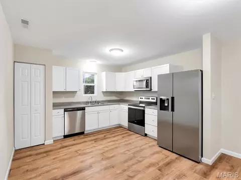 Kitchen - 609 S 2nd St, Pacific, MO 63069 photo 1 of 1