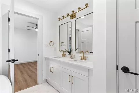 Bath - 3112 Del Rio Dr, High Ridge, MO 63049 photo 1 of 5