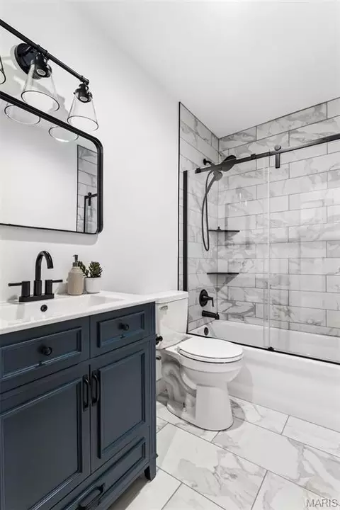 Bath - 3112 Del Rio Dr, High Ridge, MO 63049 photo 5 of 5