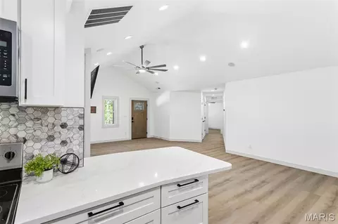 Entry Way - 3112 Del Rio Dr, High Ridge, MO 63049 photo 1 of 1