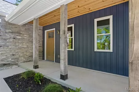 Exterior - 3112 Del Rio Dr, High Ridge, MO 63049 photo 4 of 5