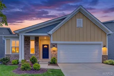 327 Dalriada Blvd, O'fallon, MO 63368