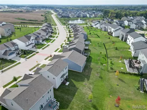 View/Area - 327 Dalriada Blvd, O'fallon, MO 63368 photo 1 of 4
