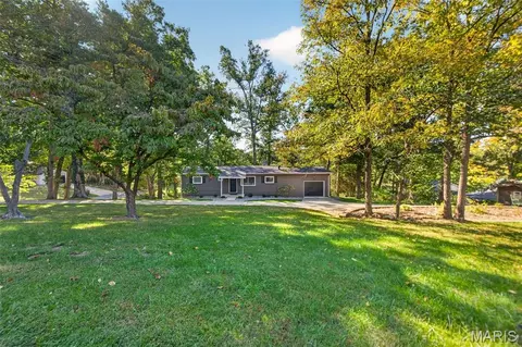 Exterior - 507 Charlotte Pl, O'fallon, MO 63366 photo 2 of 15