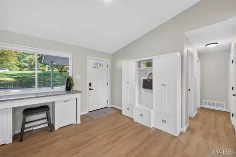 Entry Way - 507 Charlotte Pl, O'fallon, MO 63366 photo 1 of 3