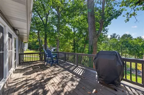 Exterior - 507 Charlotte Pl, O'fallon, MO 63366 photo 6 of 15