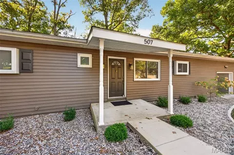 Exterior - 507 Charlotte Pl, O'fallon, MO 63366 photo 4 of 15