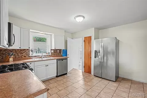 Other - 202 Cherry St, Wright City, MO 63390 photo 4 of 6