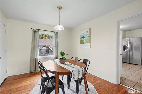 Dining - 202 Cherry St, Wright City, MO 63390 photo 1 of 3