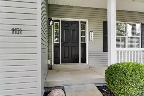 Exterior - 1151 Maywood Dr, Eureka, MO 63025 photo 5 of 8