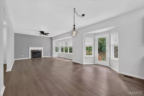 Living - 1151 Maywood Dr, Eureka, MO 63025 photo 1 of 5