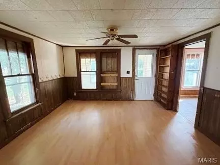 Living - 414 W 5th St, Kennett, MO 63857 photo 1 of 2