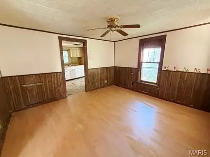 Living - 414 W 5th St, Kennett, MO 63857 photo 2 of 2