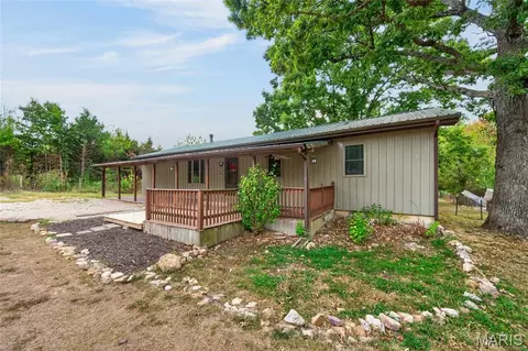 Exterior - 14467 Worth Ln, Plato, MO 65552 photo 5 of 7